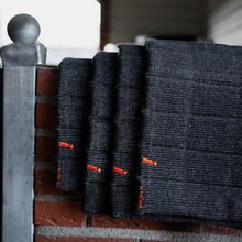 Load image into Gallery viewer, Incrediwear Equine Standing Wraps (black/46cm)