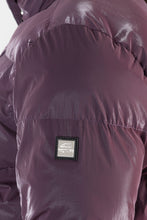 Load image into Gallery viewer, Equiline Quilted Jacket Gonger (hortensia & black)