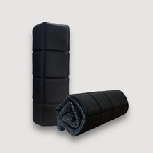 Load image into Gallery viewer, Incrediwear Equine Standing Wraps (black/46cm)